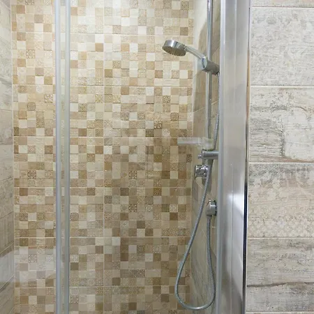 Sea Charm By Rv 瓦爾納
